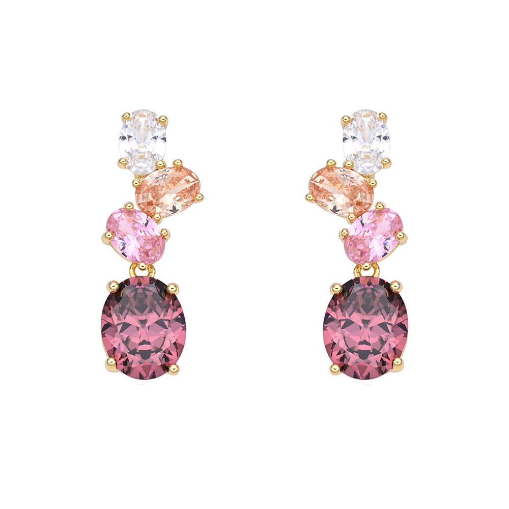 Brincos Galia em banho dourado com pedra zircónia redonda cor rosa pastel em fundo branco para a loja Botip.pt.